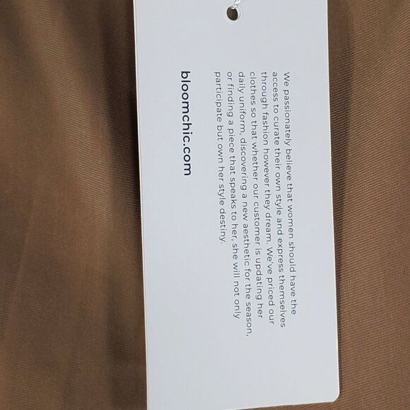 Bloomchic Womens Plus Size 22-24 Beige Bloomers Under Shorts With Lace Trim NWT - Picture 5 of 12